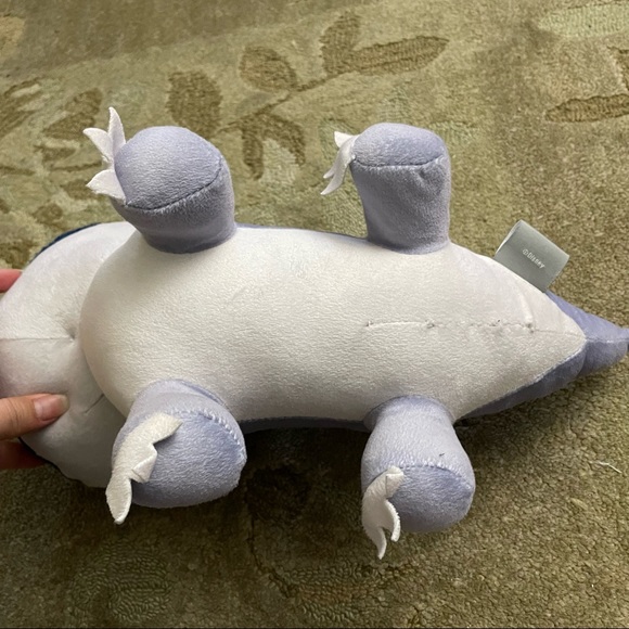 Disney Frozen 2 flame gecko / fire lizard Bruni plush - Picture 5 of 5